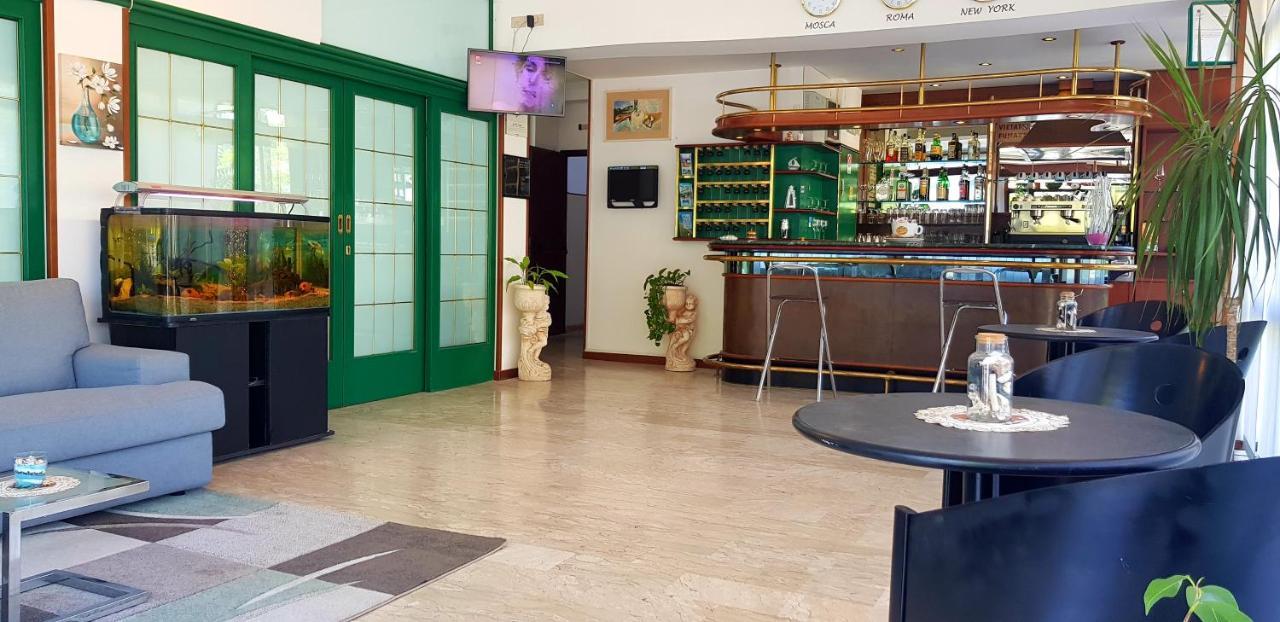 Rivazzurra Hotel Pesaro Exteriér fotografie