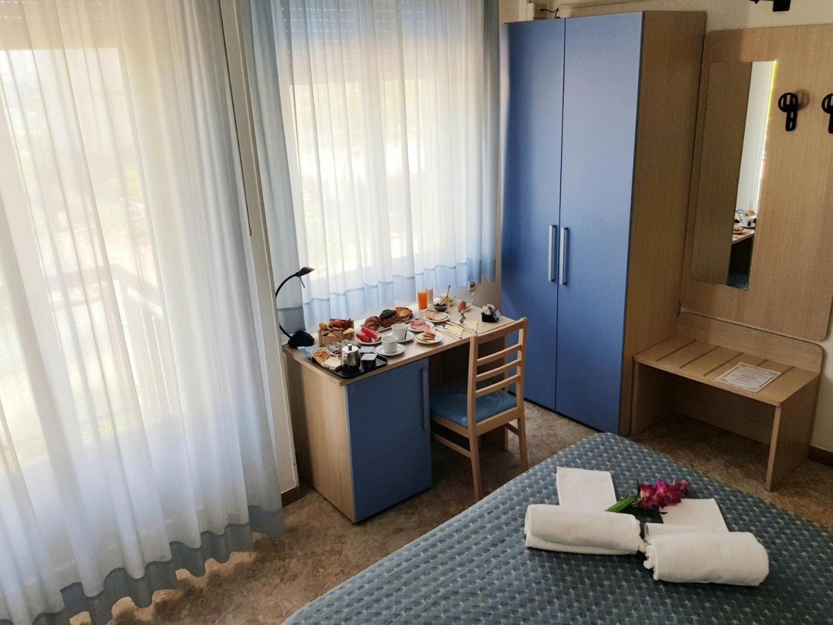 Rivazzurra Hotel Pesaro Exteriér fotografie